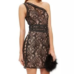 Elegant Black Lace One-Shoulder Dress